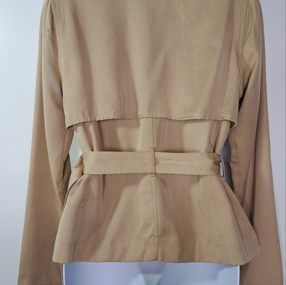 Abercrombie & Fitch Tan Short Belted Trench Coat Size Small - Picture 9 of 14